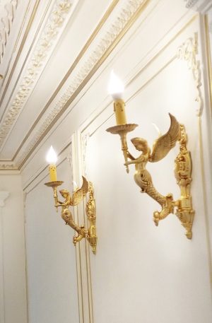 لوستر دیواری کلاسیک